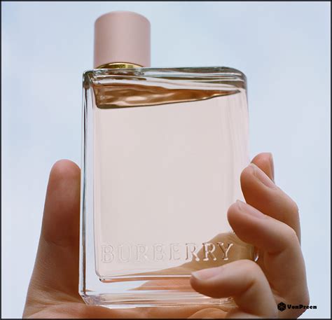 burberry london 50ml giá bao nhiêu|burberry hoa nữ.